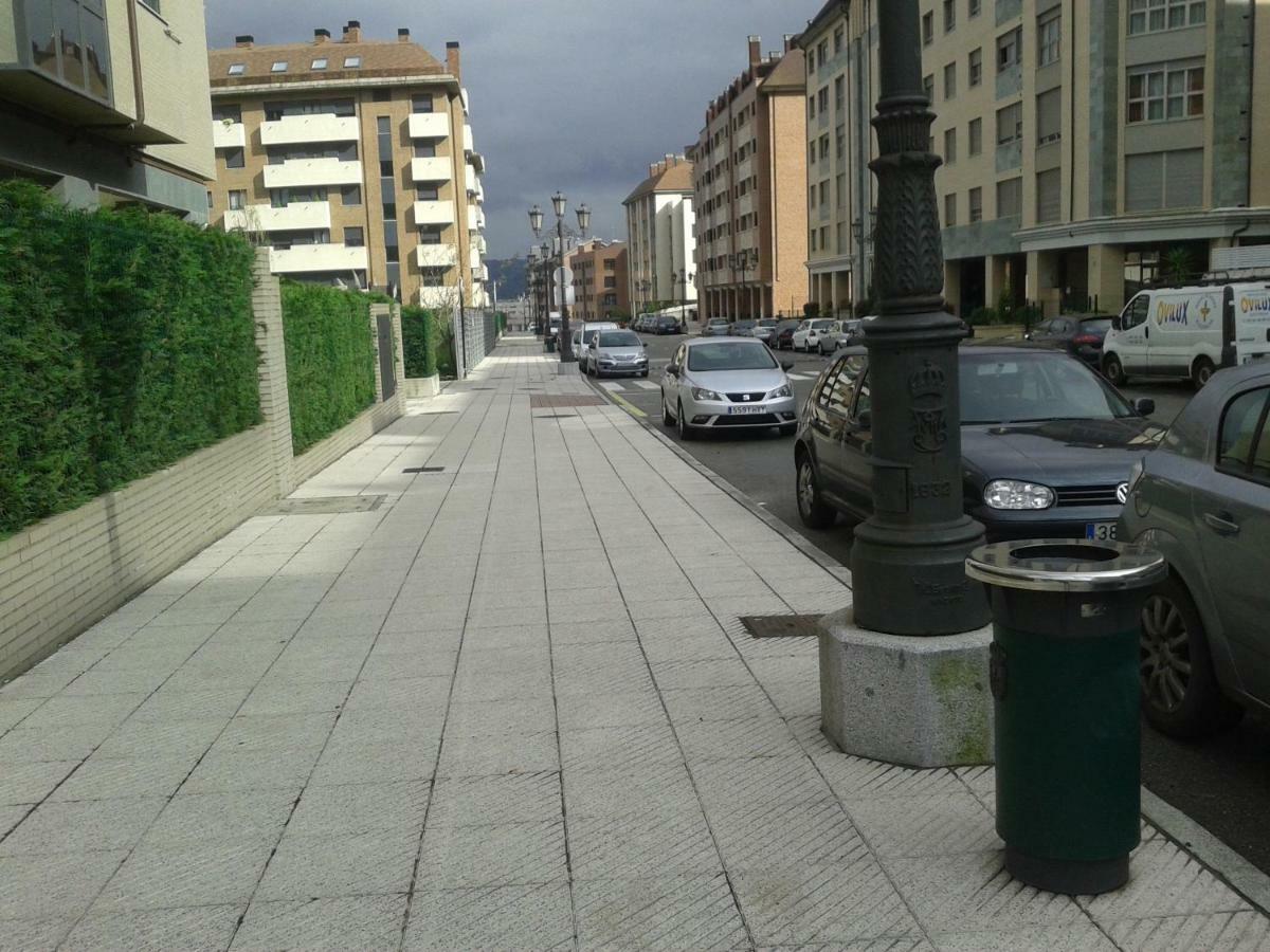 Torre De La Fuente Aprtovistas Piscina Parking Apartment Oviedo Luaran gambar